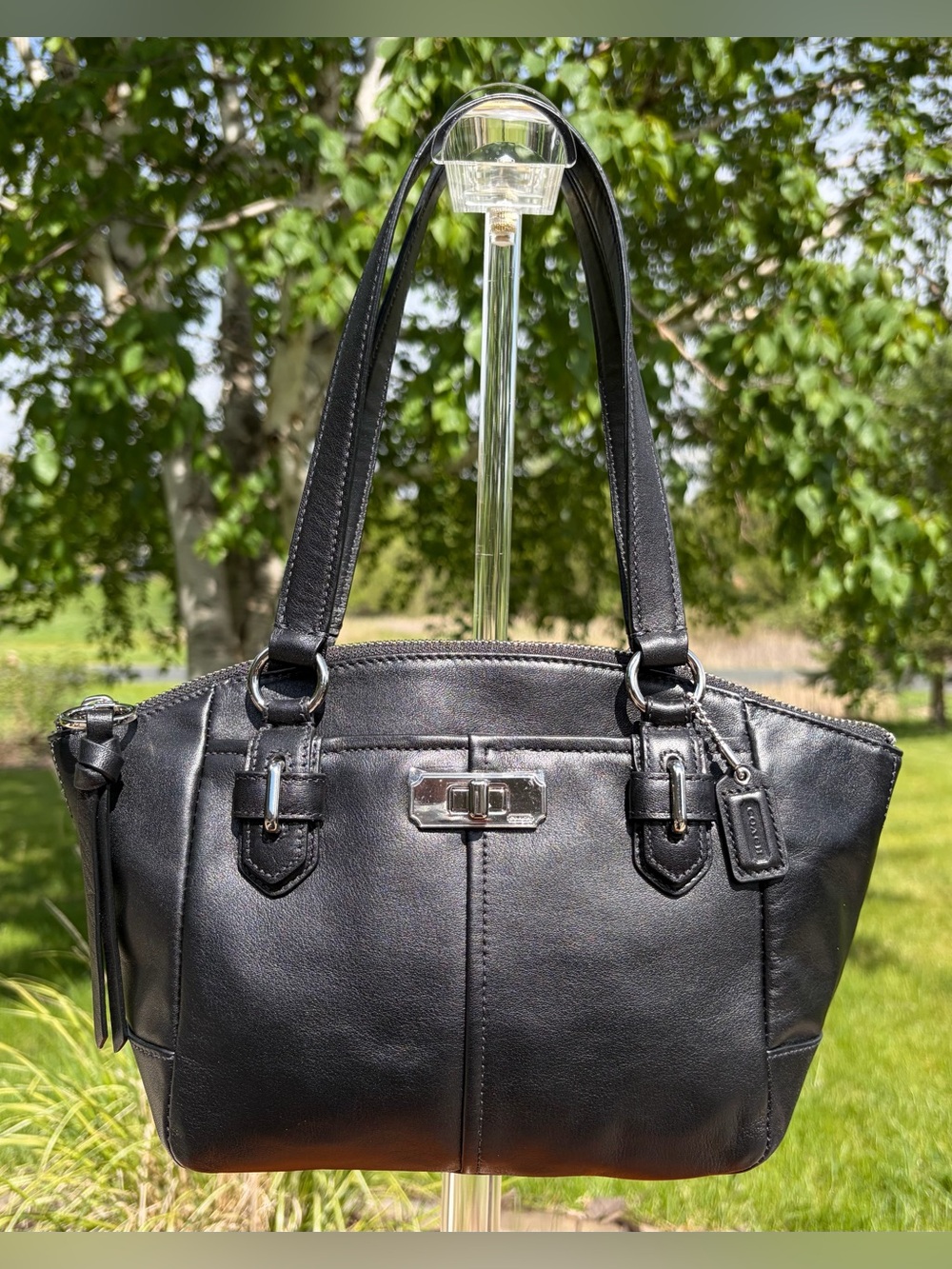 Coach Small Chelsea Black Leather Shoulder Bag Like New